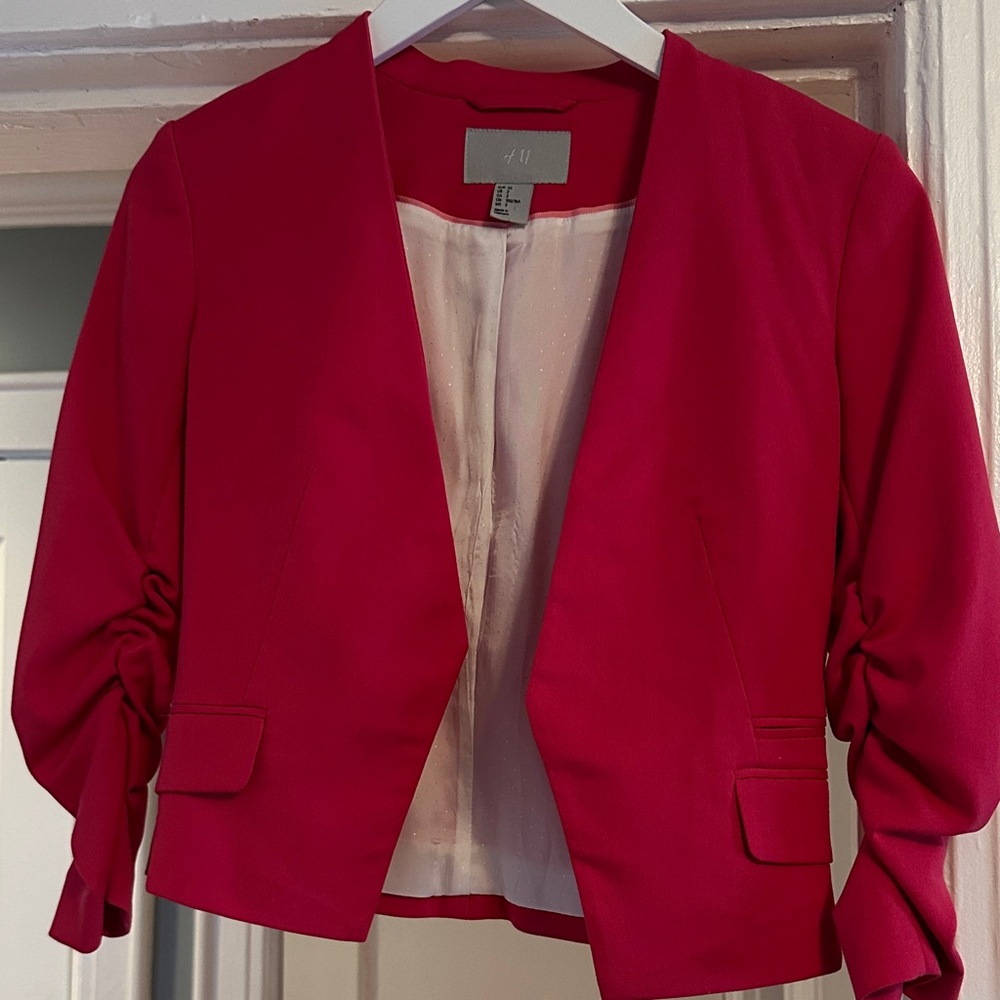 H&M Women's Vibrant Pink Blazer